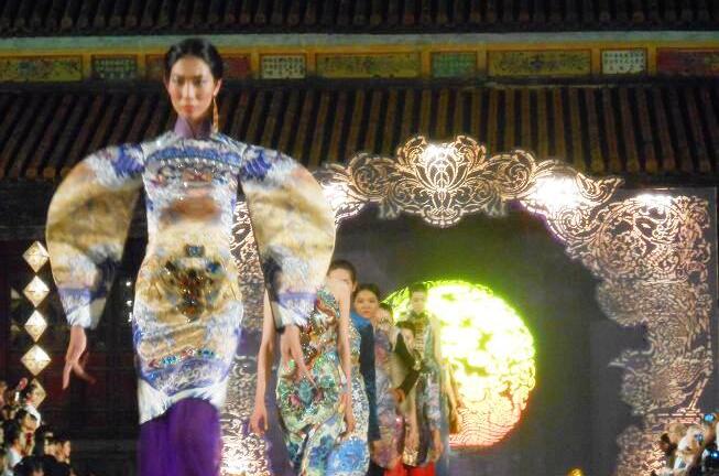 Hội tụ những sắc màu Châu Á tại Đêm Phương Đông Festival Huế 2014
